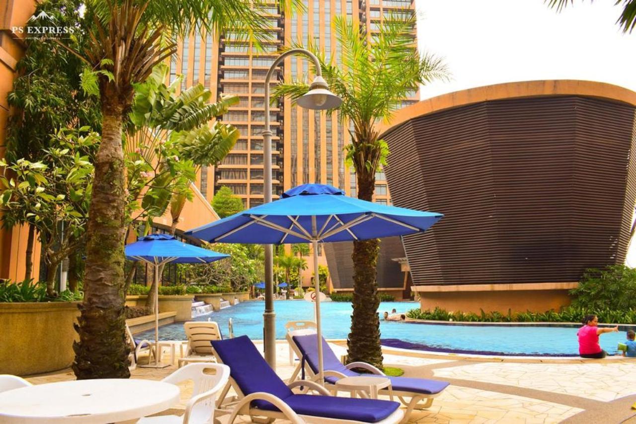 Residence Suite At Berjaya Times Square Kl Куала-Лумпур Экстерьер фото