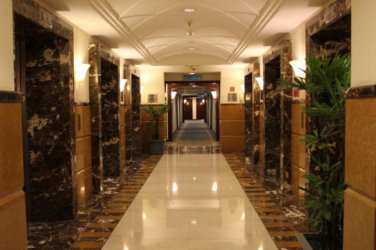Residence Suite At Berjaya Times Square Kl Куала-Лумпур Экстерьер фото