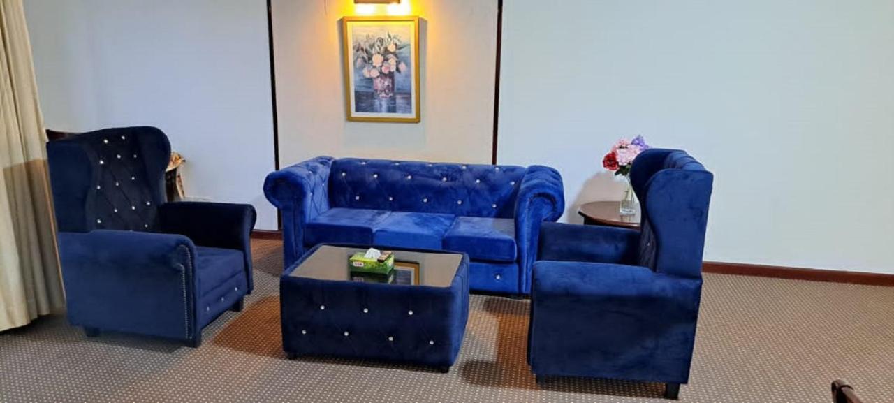 Residence Suite At Berjaya Times Square Kl Куала-Лумпур Экстерьер фото