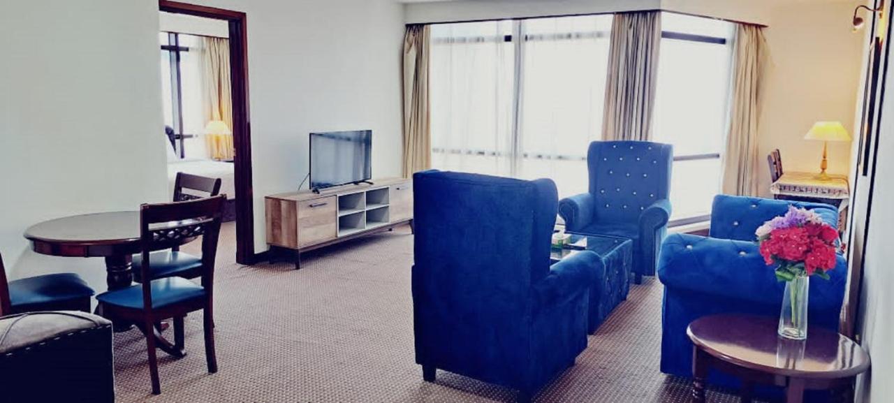 Residence Suite At Berjaya Times Square Kl Куала-Лумпур Экстерьер фото